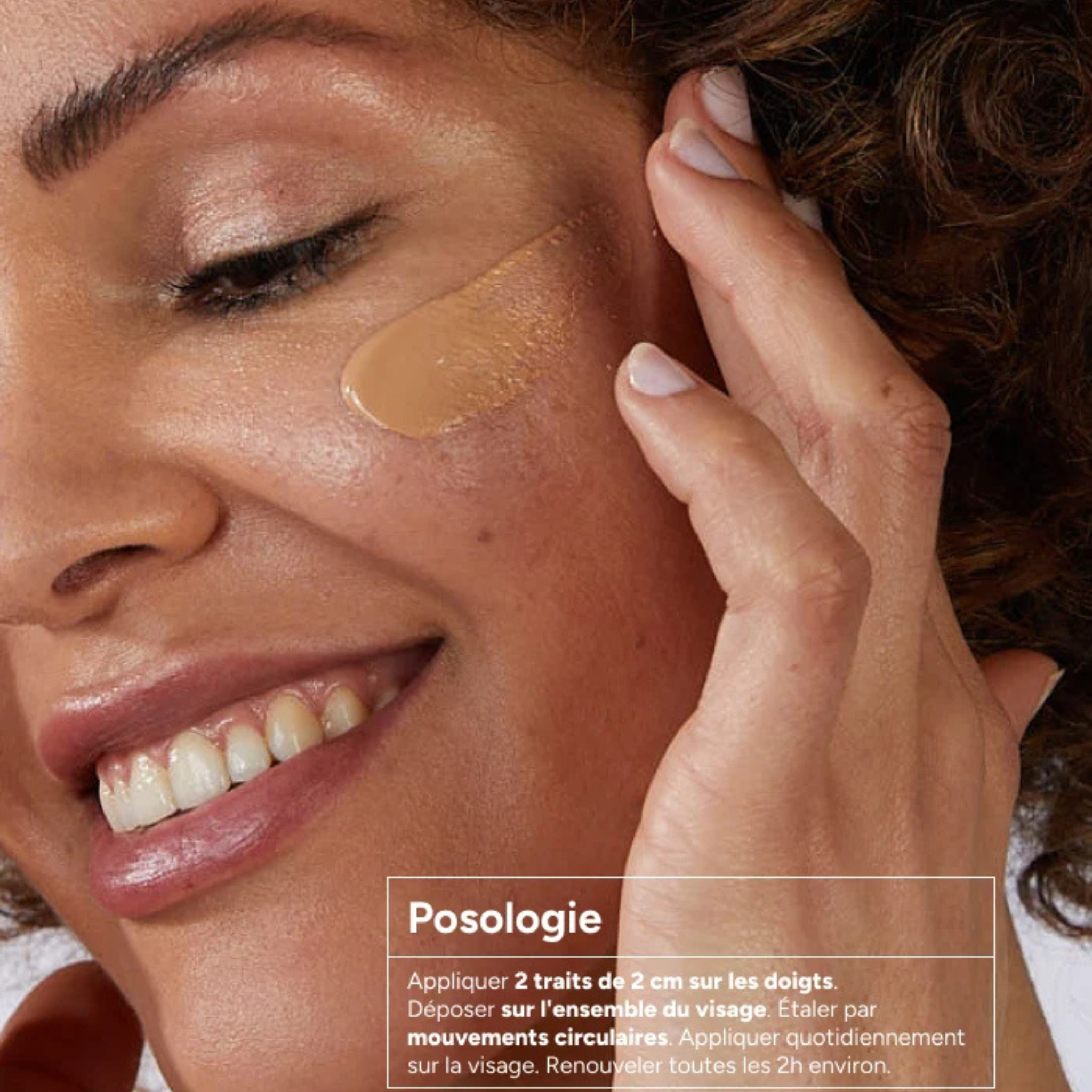 Application ACM Dépiwhite.M SPF50+ sur le visage – protection solaire anti-taches